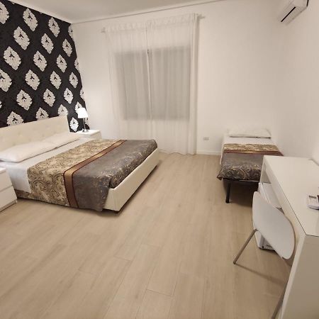 Sami Luxury Rooms 3 8 0 7 9 4 9 2 5 3 시라쿠사 외부 사진