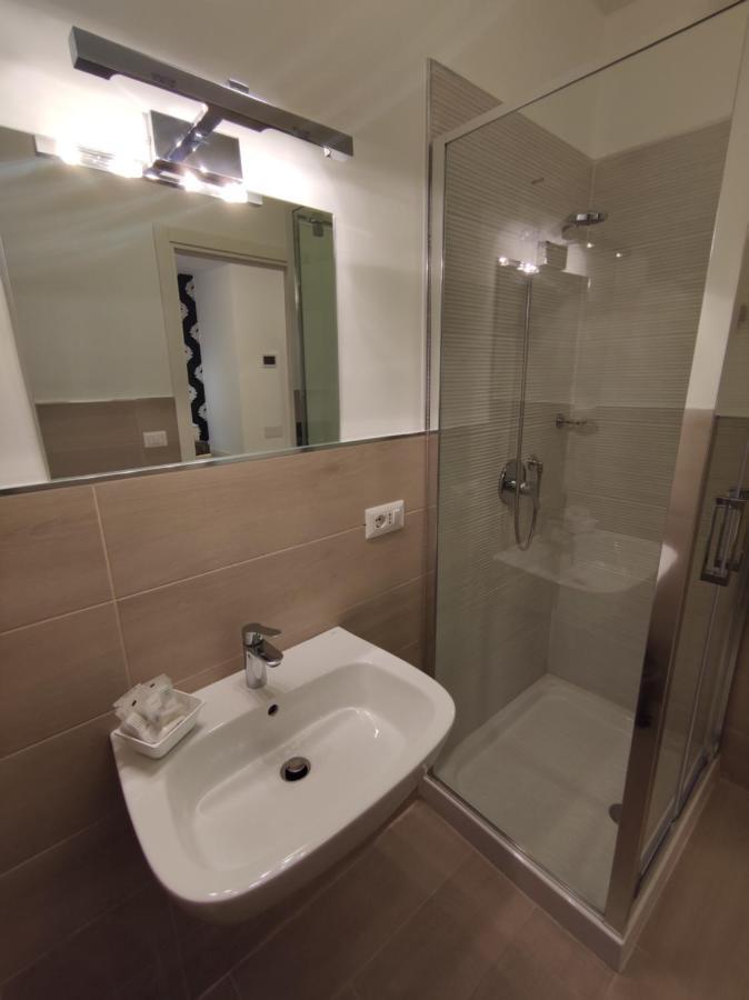 Sami Luxury Rooms 3 8 0 7 9 4 9 2 5 3 시라쿠사 외부 사진