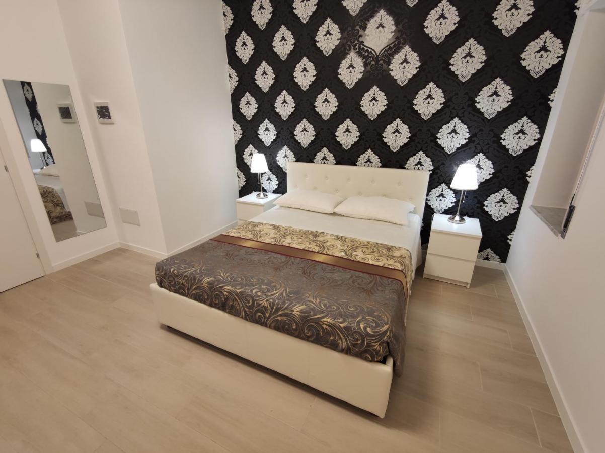 Sami Luxury Rooms 3 8 0 7 9 4 9 2 5 3 시라쿠사 외부 사진