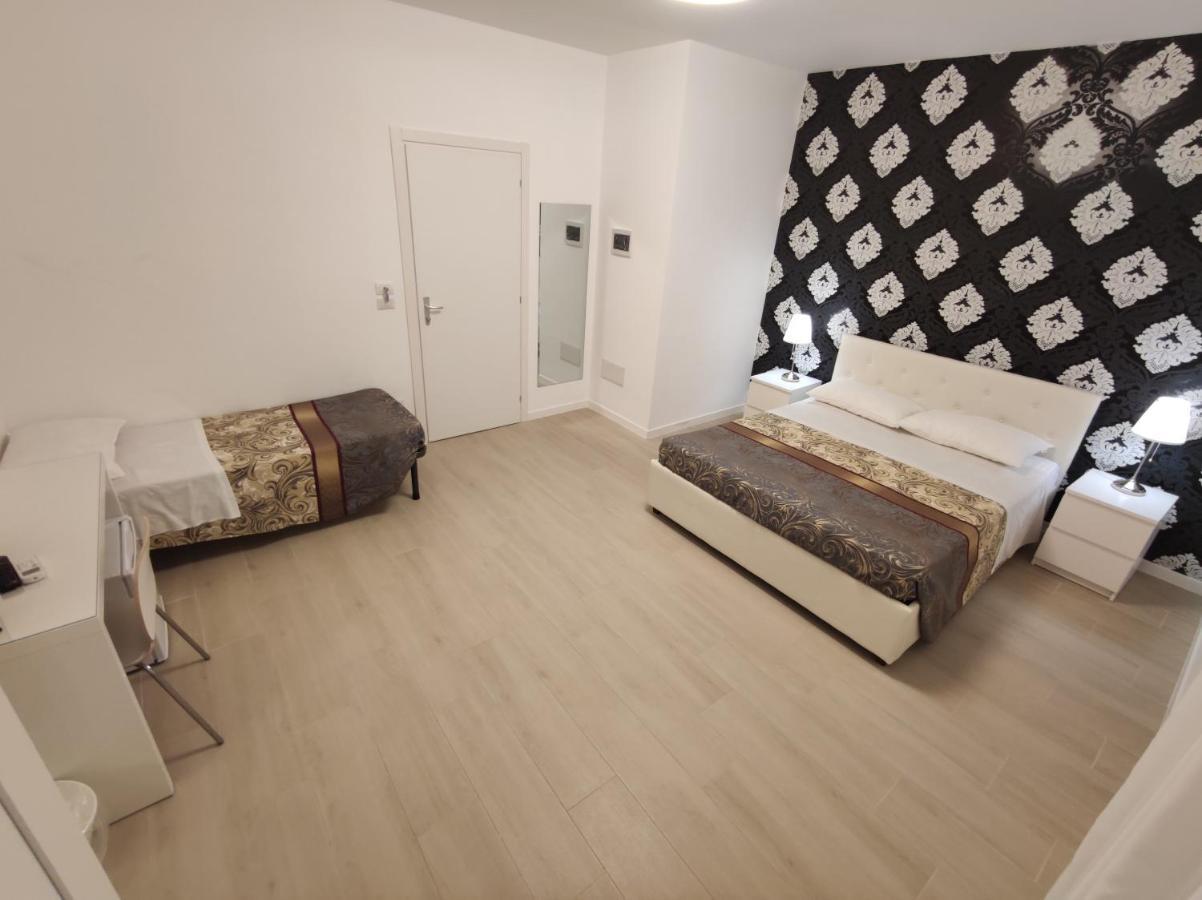 Sami Luxury Rooms 3 8 0 7 9 4 9 2 5 3 시라쿠사 외부 사진