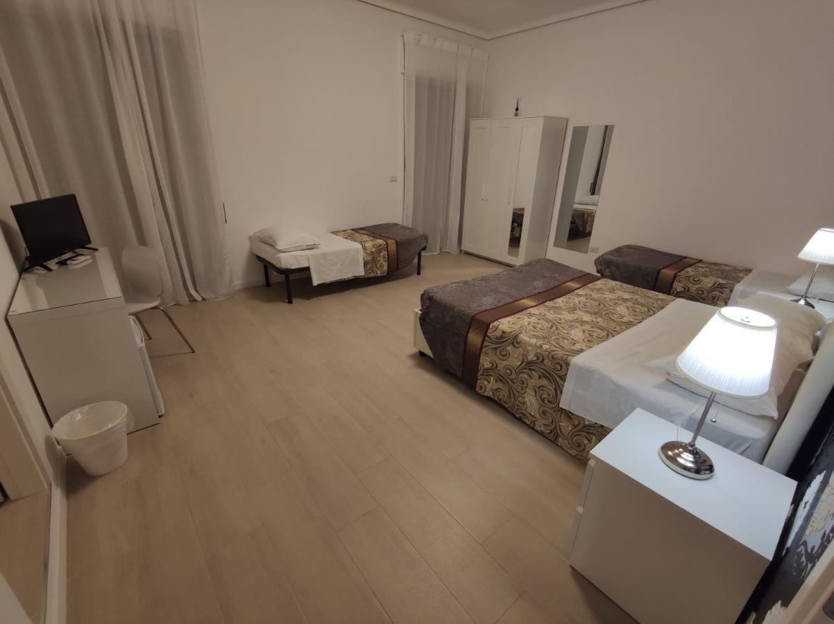 Sami Luxury Rooms 3 8 0 7 9 4 9 2 5 3 시라쿠사 외부 사진