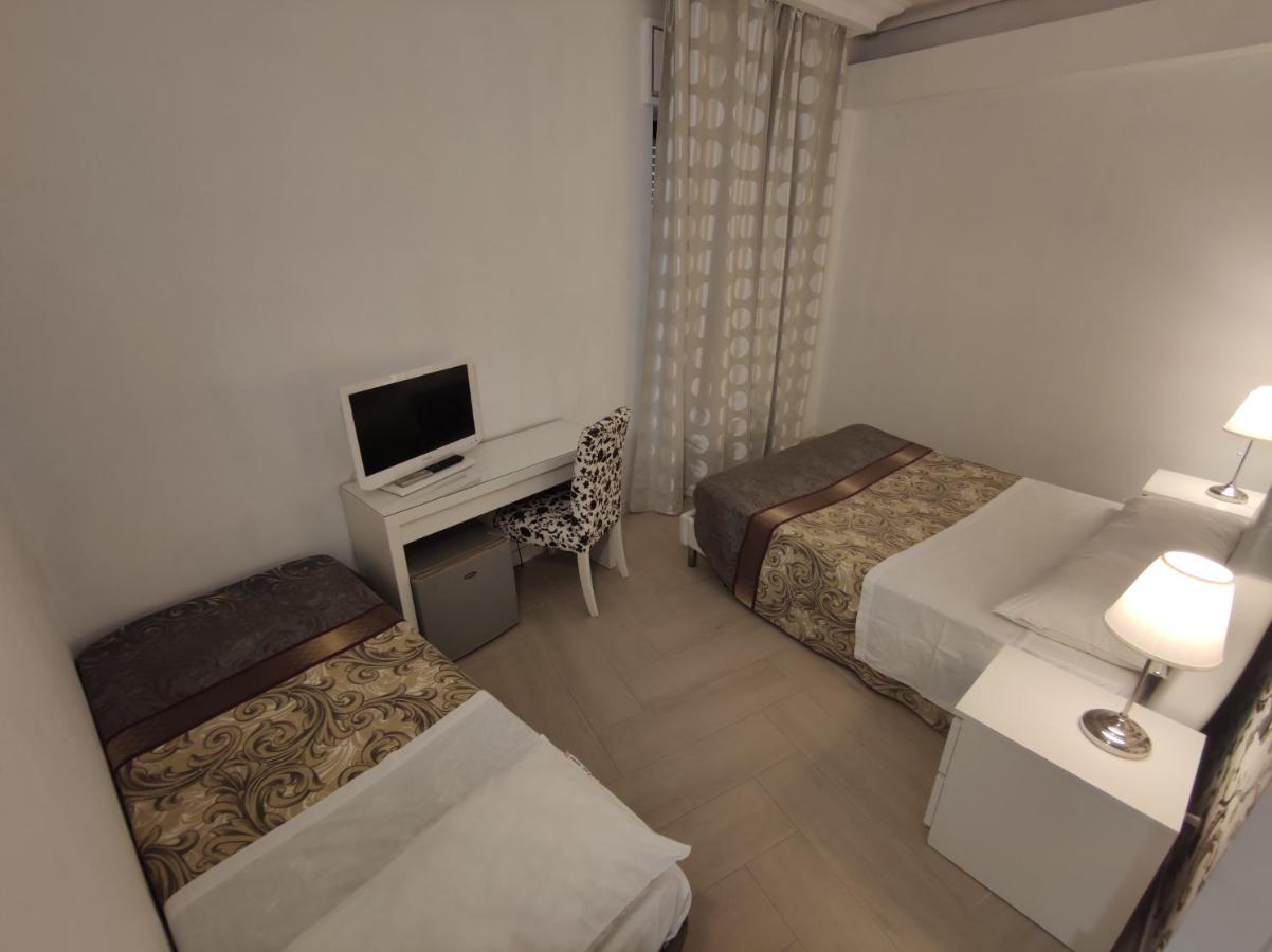 Sami Luxury Rooms 3 8 0 7 9 4 9 2 5 3 시라쿠사 외부 사진