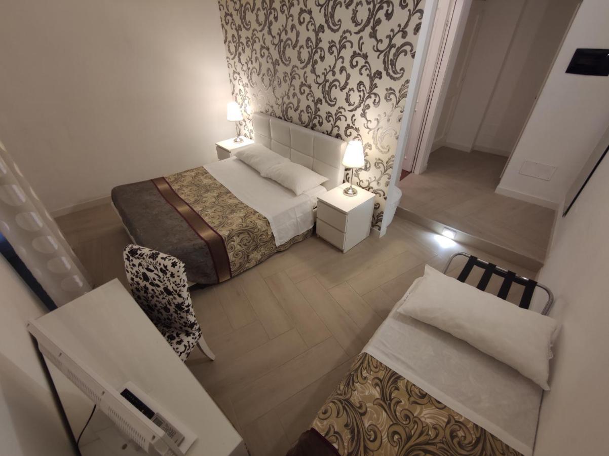 Sami Luxury Rooms 3 8 0 7 9 4 9 2 5 3 시라쿠사 외부 사진