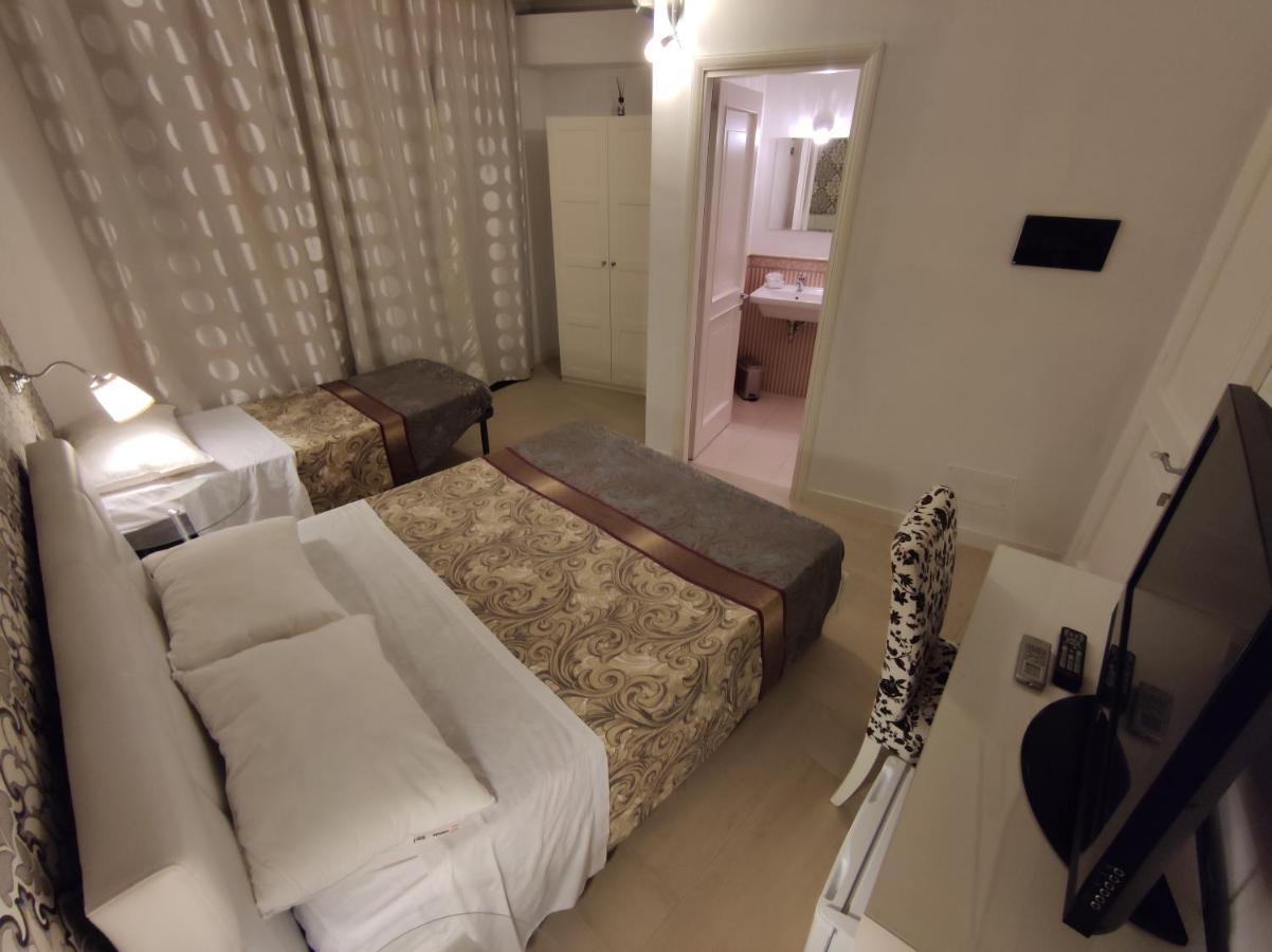 Sami Luxury Rooms 3 8 0 7 9 4 9 2 5 3 시라쿠사 외부 사진