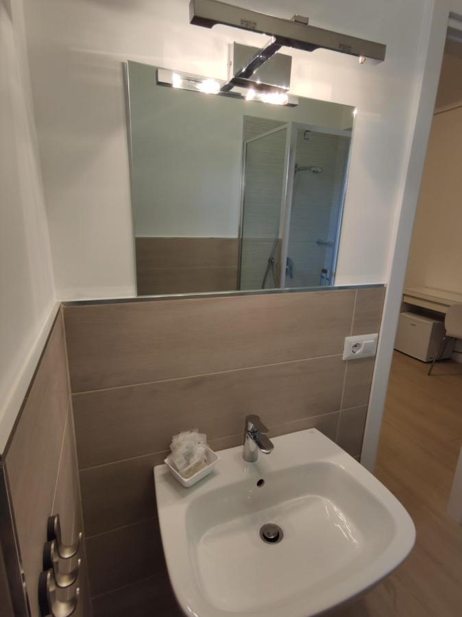 Sami Luxury Rooms 3 8 0 7 9 4 9 2 5 3 시라쿠사 외부 사진