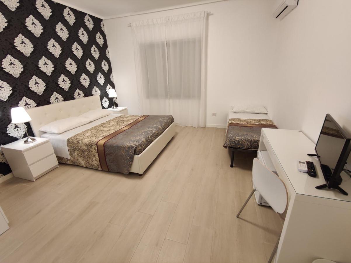 Sami Luxury Rooms 3 8 0 7 9 4 9 2 5 3 시라쿠사 외부 사진