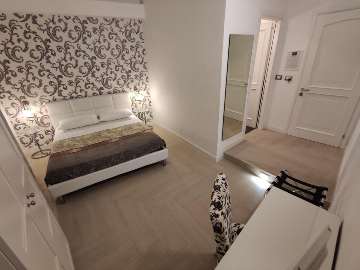 Sami Luxury Rooms 3 8 0 7 9 4 9 2 5 3 시라쿠사 외부 사진