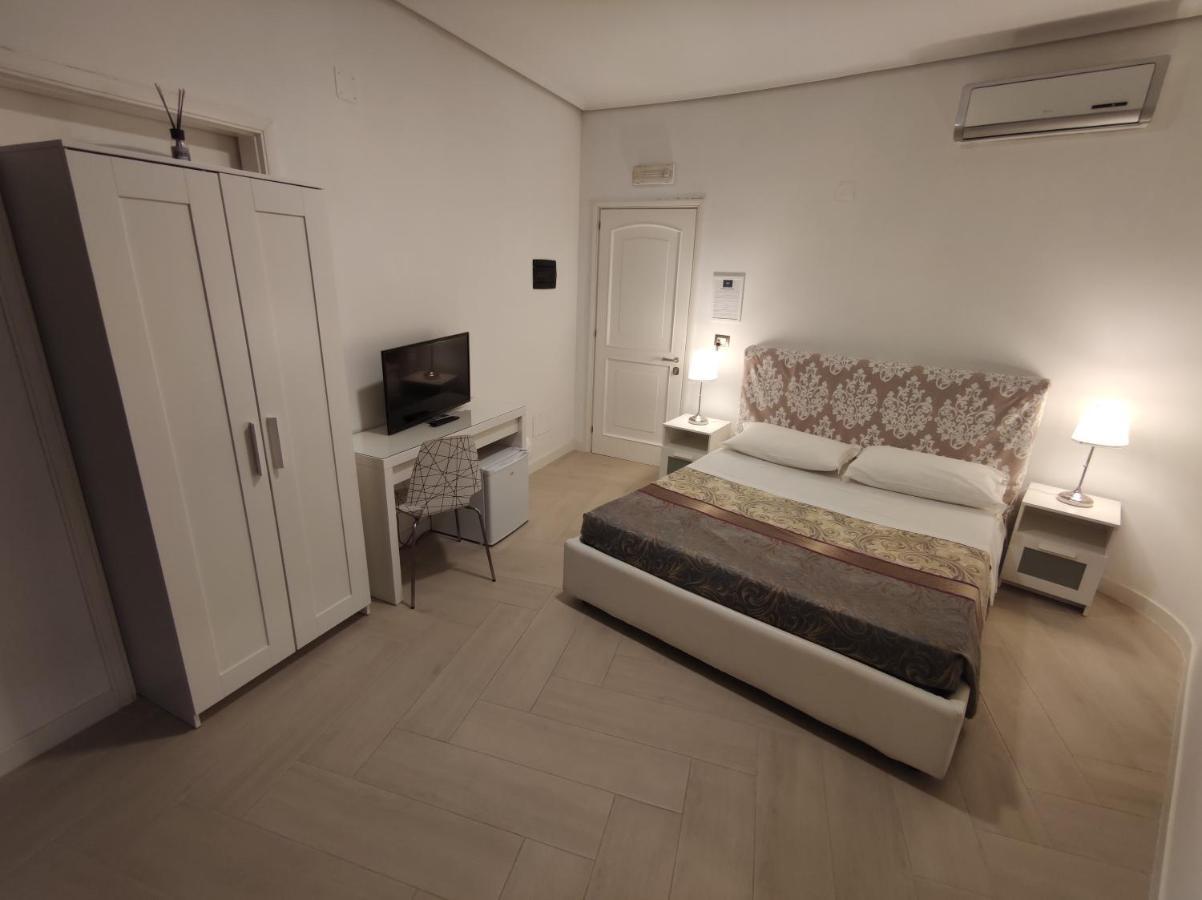 Sami Luxury Rooms 3 8 0 7 9 4 9 2 5 3 시라쿠사 외부 사진