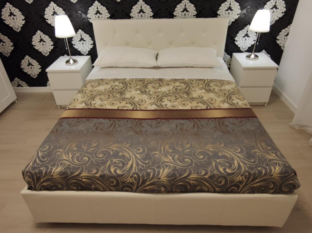 Sami Luxury Rooms 3 8 0 7 9 4 9 2 5 3 시라쿠사 외부 사진
