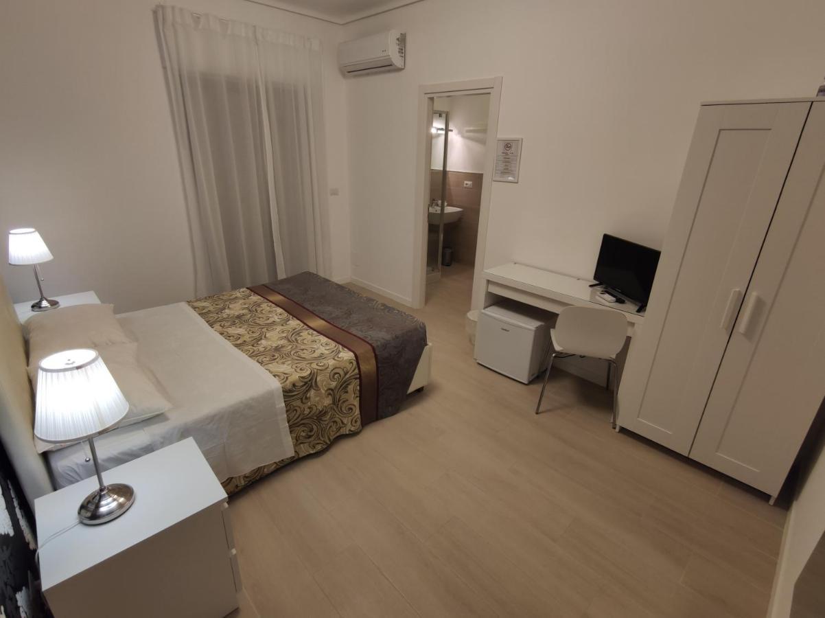 Sami Luxury Rooms 3 8 0 7 9 4 9 2 5 3 시라쿠사 외부 사진
